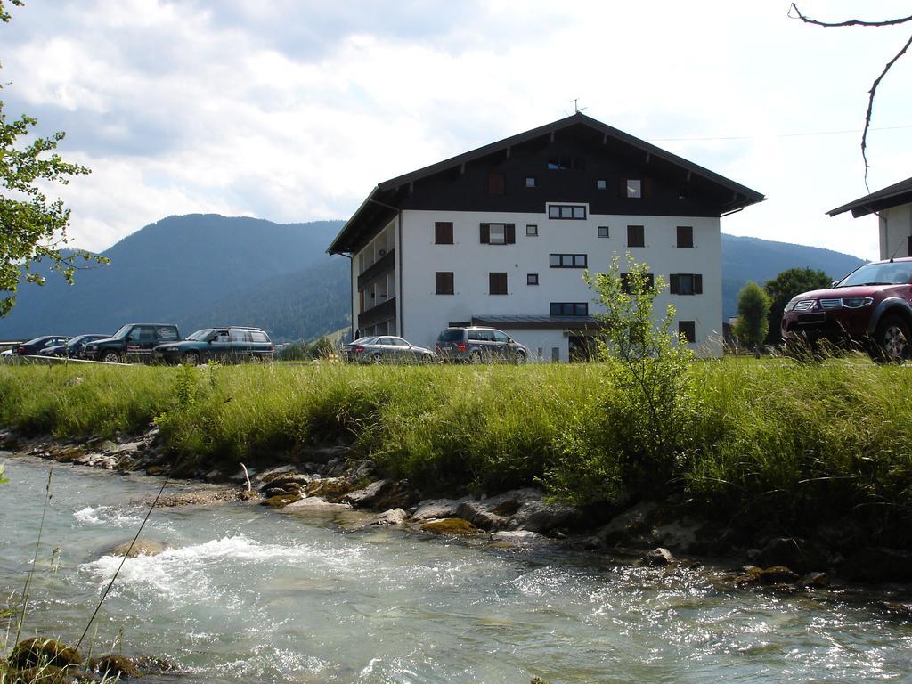 Welcome-Bienvenue-Добро Пожаловать Flachau Ruang foto