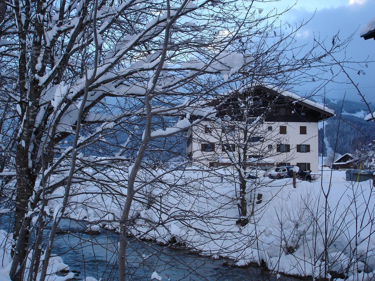 Welcome-Bienvenue-Добро Пожаловать Flachau Bagian luar foto